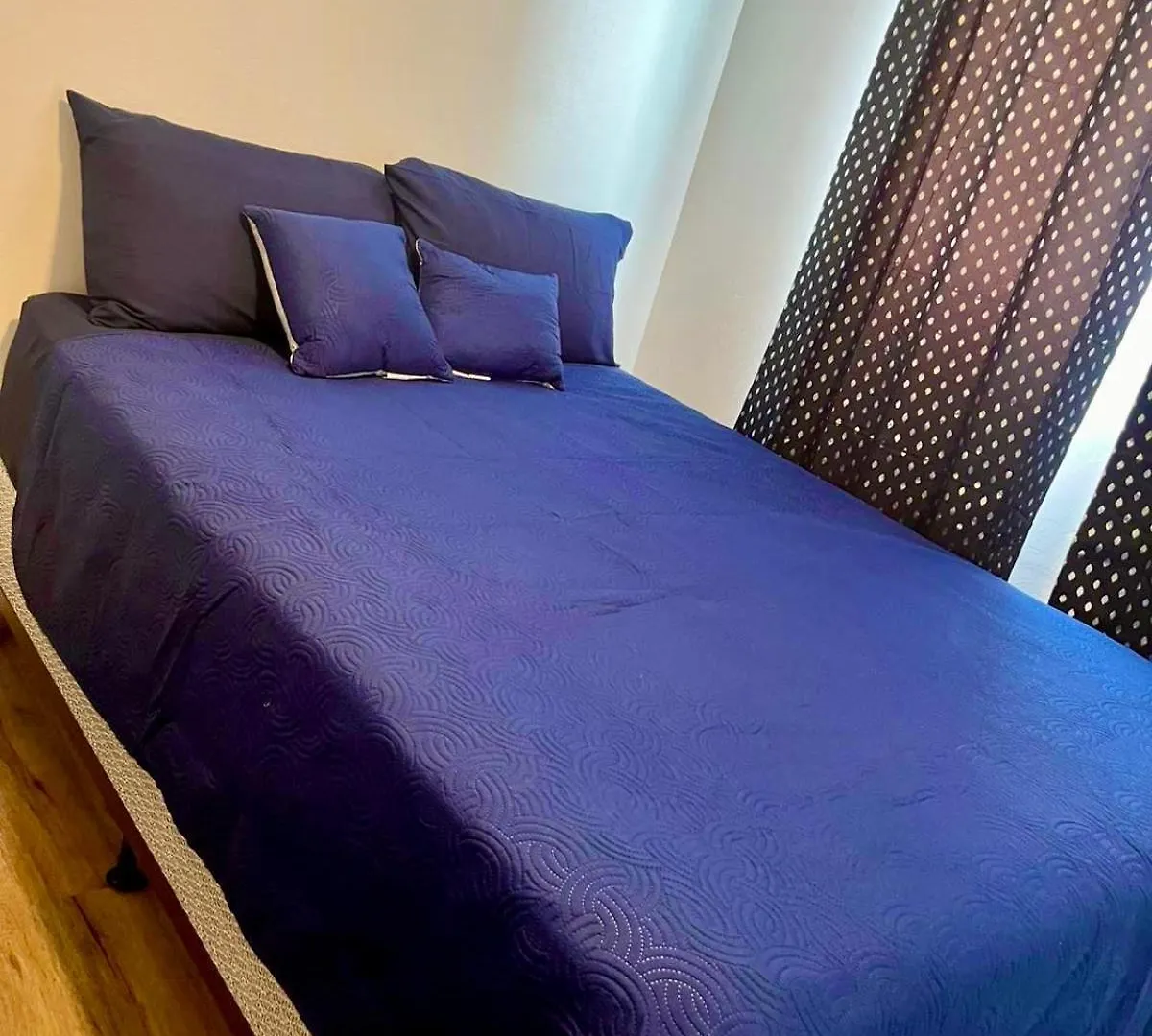 ארסיבו Modern Oceanfront Apartment